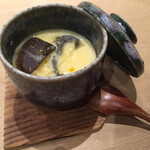 sushidokorohirokawa - ふぐのアラで出汁をとった茶碗蒸し