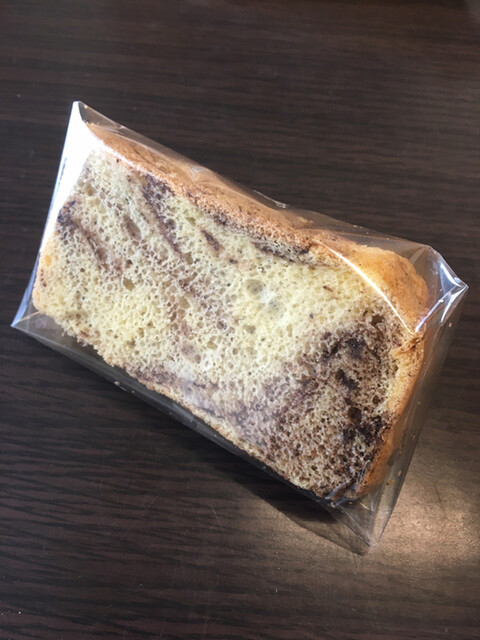 Chiffon & Bagel Goenya.