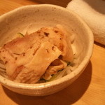 美味いもん処 手八 - 春らしい感じにお通しもリニューアル♪