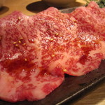 YAKINIKU MARUUSHI - 霜降りプレミアムロース　