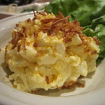 YAKINIKU MARUUSHI - ポテトサラダ（カレー風味）