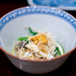 鳥田中 - 浜名湖産鋸ガザミ、芽紫蘇、山葵