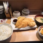 Tsukiji De Dondon - 