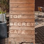 TOP SECRET CAFE. - 