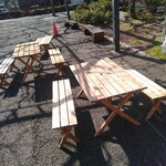 田中屋製麺所 - 青空テーブル