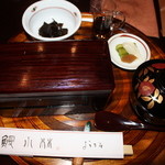 鰻 小林 - 金銀鰻重 開ける前