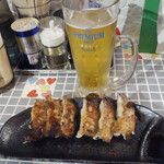 本場札幌西山製麺使用札幌味噌ラーメン葵葉 - 餃子＆ビール