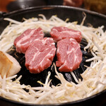 なまらむーちょ - ジン、ジン、ジンギスカーン♬