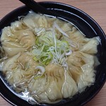 横浜家系らーめん 春樹 - 海老ワンタンがたっぷり入ったワンタン麺