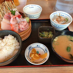 目利きの銀次 - 本日の刺身定食