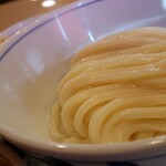 麺のアップです。