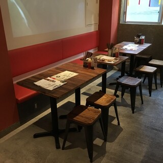 貸切時はプロジェクターの使用OK！各種宴会や家族連れに◎