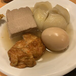 青葉 - おでん   豆腐、玉ねぎ、玉子、蓮根ハサミ揚げ