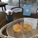 ハレクラニ 沖縄 - ロビーのウエルカムドリンク「たんかんジュース」