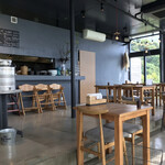 Restaurant L LOTA - 店内