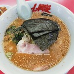 山岡家 - 味噌（味濃いめ，脂少なめ）