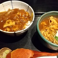 日本橋 やぶ久 - ミニカレー丼、ミニカレー南蛮そばセット 1,045円 ♪