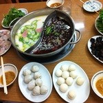 華隆餐館 - 火鍋も最辣で注文