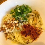 九香 麻辣小麺 - 