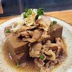 博多の酒場 ジャイアント - 肉豆腐(500円)
