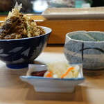 ひょうたん寿司 - 他に汁物付きます