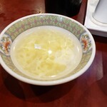 中華料理 龍美 - スープ付きます