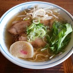 あとりえ食堂 みくろこすもす - 料理写真:塩ラーメン