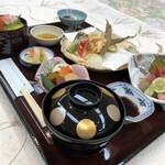 日本料理 かづみ野 - 富山湾の海の幸が楽しめる富山湾御膳です