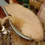 いかれたヌードル フィッシュトンズ - ・特製ウラ醤油らぁめん 1100円