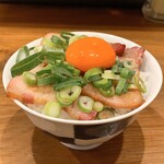 いかれたヌードル フィッシュトンズ - ・イベリコ豚吊るし焼きごはん300円
      ・卵黄 100円