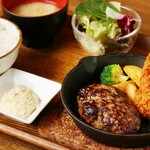 ハンバーグ専門店Hassaku - ハンバーグ＆海老フライ