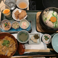 水たき料亭 博多華味鳥 ヒルトンプラザウエスト店 - 
