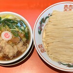 カドヤ食堂 - ・つけそば(並) 1100円
      ・豚足トッピング 620円