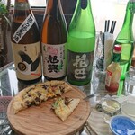 かねよ食堂・カフェ・アートスタジオ - 日本酒イロイロ飲み比べ