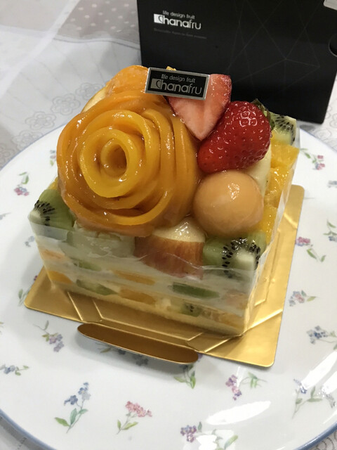 ハナフル 梅田店 Hanafｒu 大阪梅田 阪神 ケーキ 食べログ