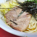 ラーメン二郎 - 豚