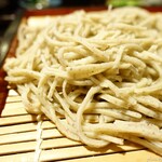 そば処 よしぶ - 2019年10月　蕎麦はかなり歯ごたえのある感じでした～
