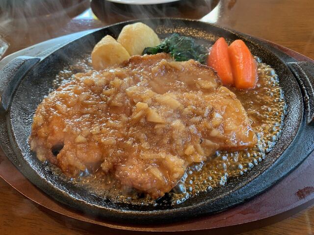 モンシェリー西郷店（新白河）- 洋食とカフェのくつろぎスポット