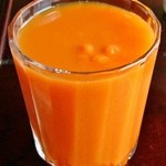 いろり　じねん - 特栽培人参使用の「人参ジュース」\250です