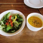 TheCAFE L.D.K - パスタランチ\９８０の「サラダ＆スープ」