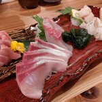 地酒蔵大阪 - おまかせ造り5種