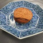 CARAMEL GHOST HOUSE - キャラメルチョコレートクッキー
