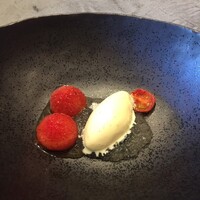 RESTAURANT SALT - 