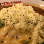 太陽のトマト麺 - チーズ