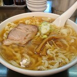 手打らーめん　玄 - 「手打らーめん」(¥750-税込)の登場です。