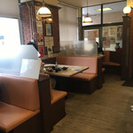 焼肉 三水苑 - お店の中の様子です