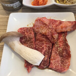 焼肉 三水苑 - お肉のアップです