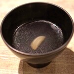 長谷川 稔 - 愛媛県産の真鯛のお出汁