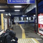 浜焼き 能登風土 - のと鉄道入口