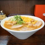藤味亭 - ・味噌チャーシューめん1080円
      ・大盛り 100円